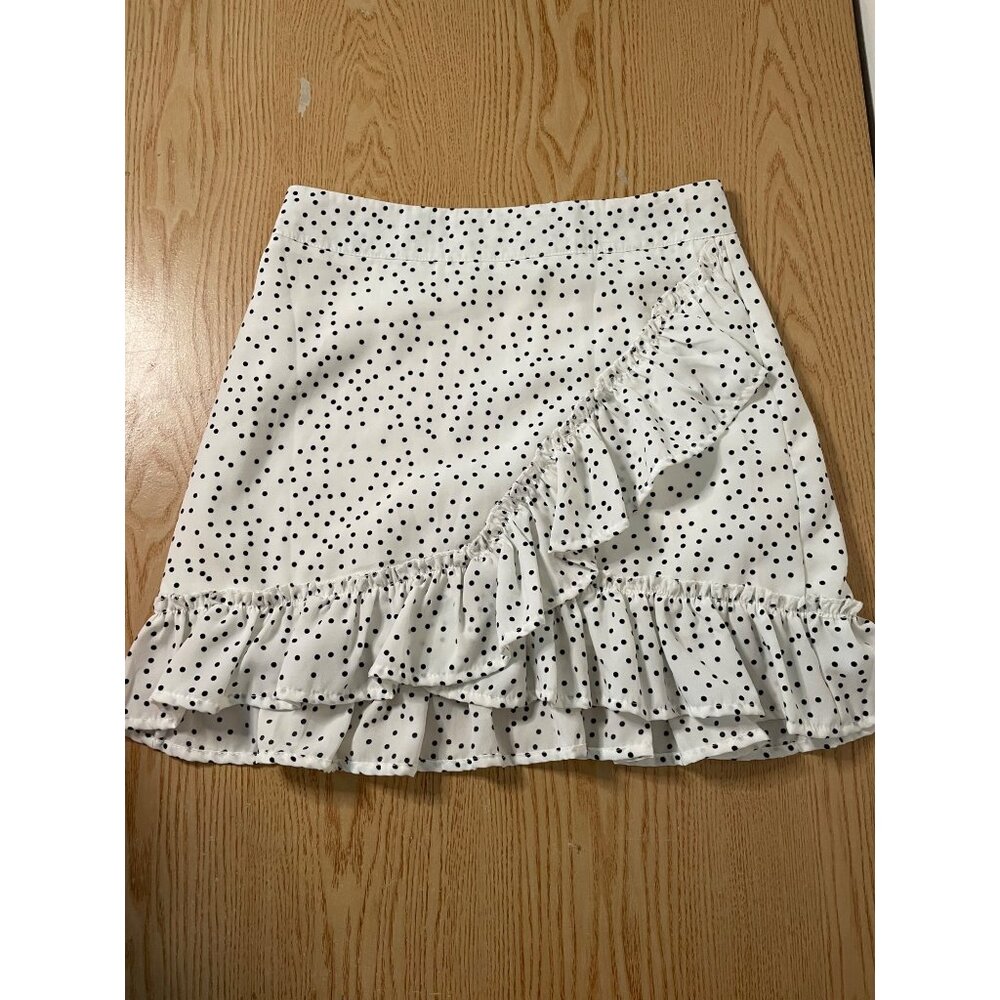 B5 New Women’s SHEIN Polka Dot Skirt White Black size Xs